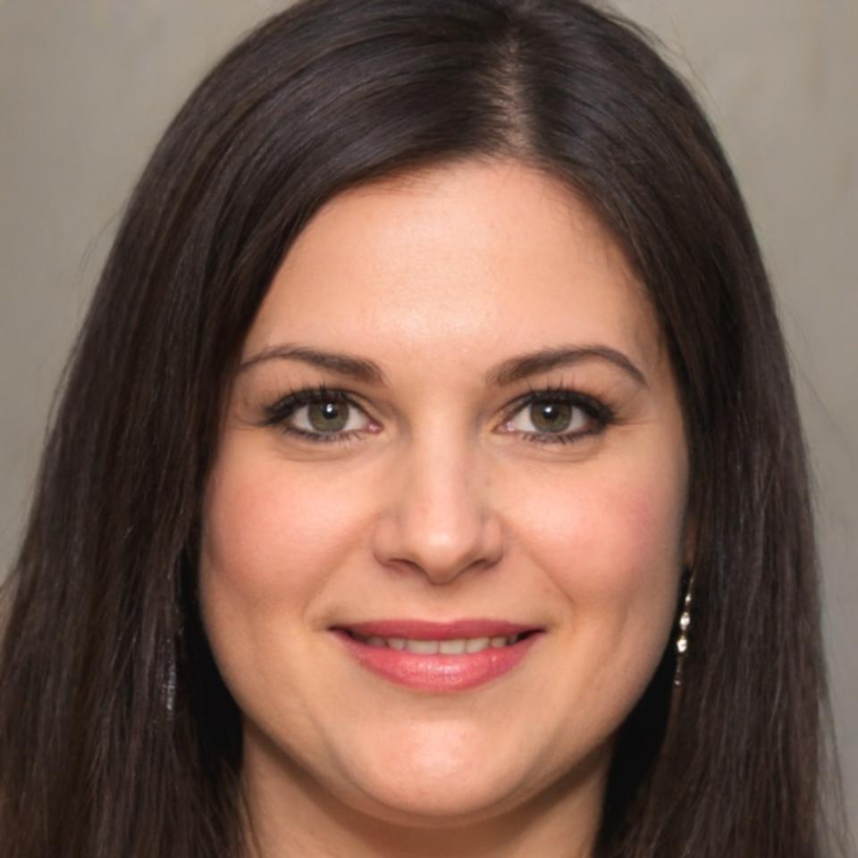 Sarah Chen, Technical Support Specialist